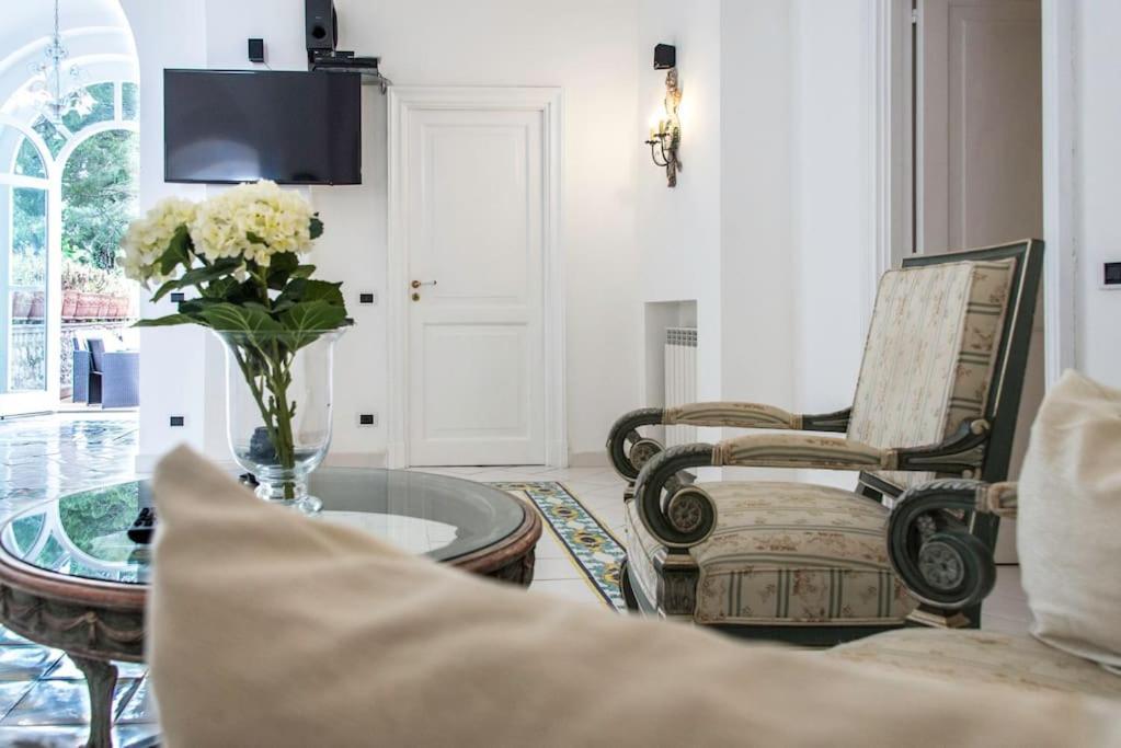 Villacore Capri Bagian luar foto