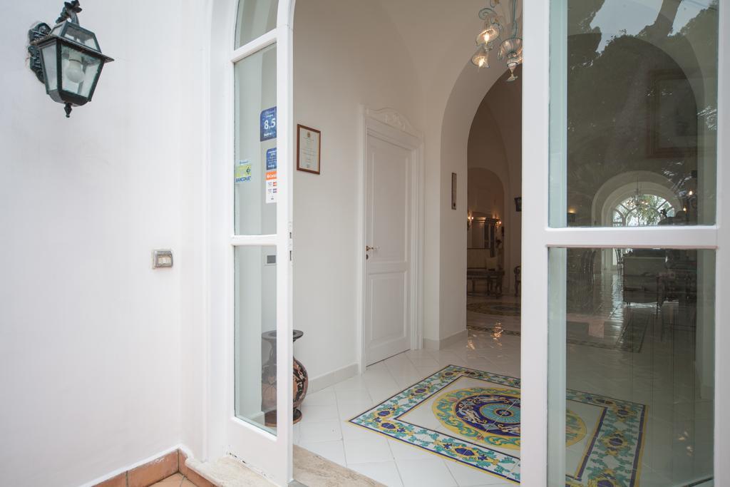 Villacore Capri Bagian luar foto