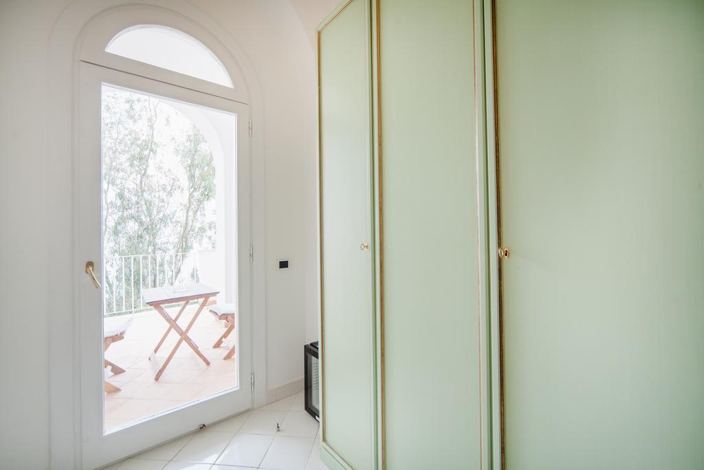 Villacore Capri Bagian luar foto